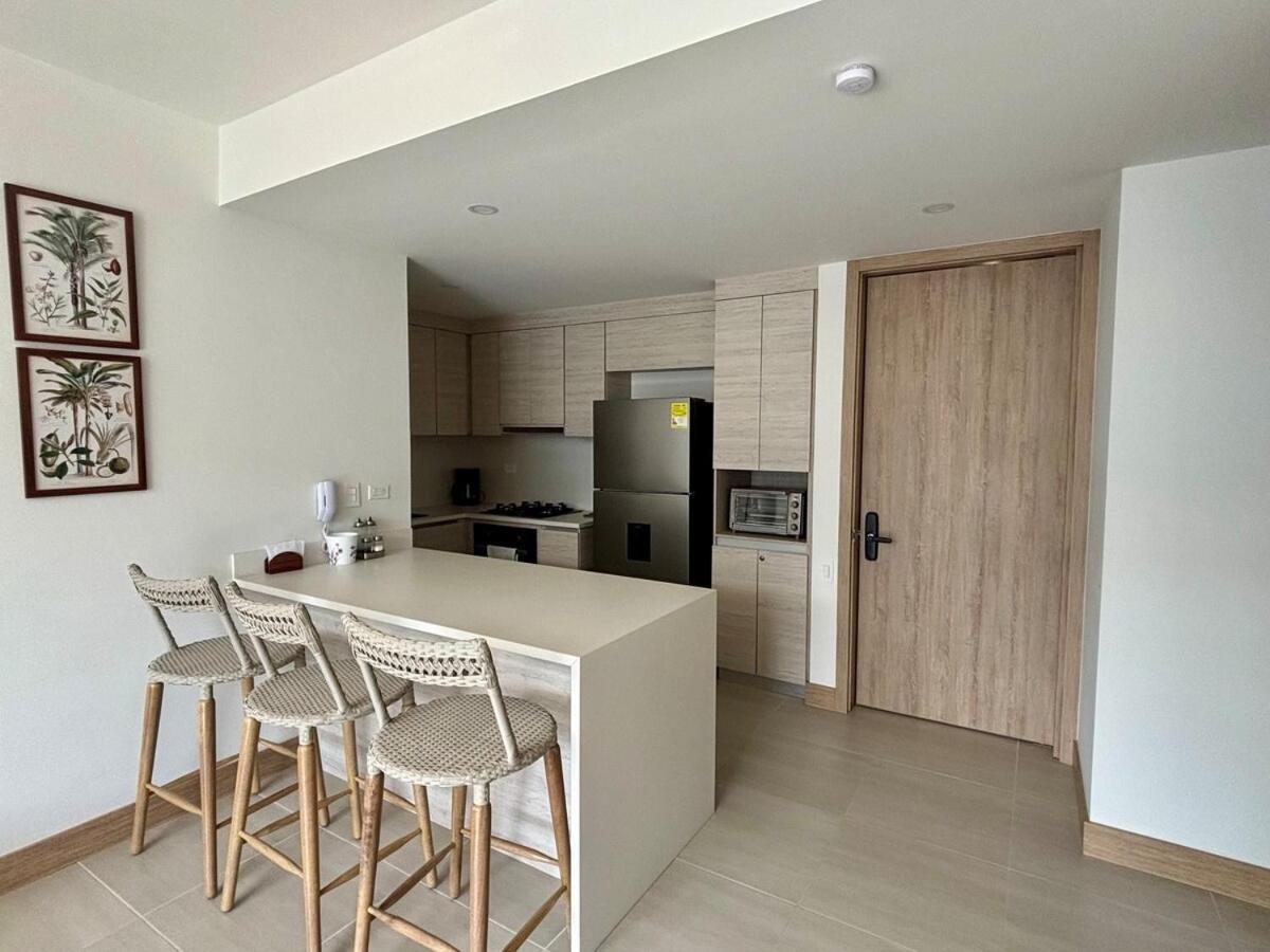 Beachfront Morros Eos